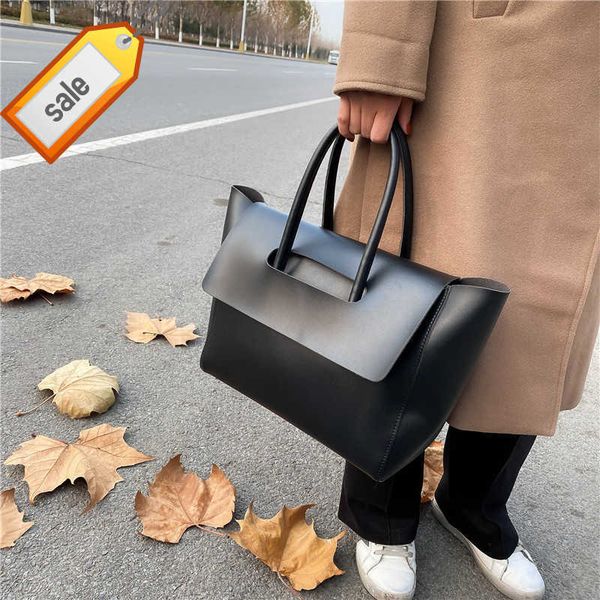 women's designer bags solid color longyu bag women's 2020 autumn and winter high-capacity satchel korean business commuters portab
women's designer bags solid color longyu bag women's 2020 autumn and winter high-capacity satchel korean business commuters portab