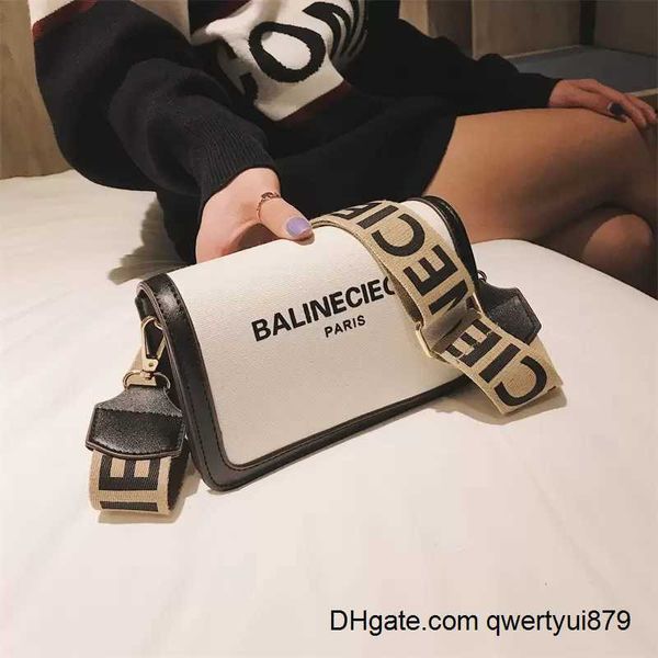 shoulder bags designer canvas bags luxurys designers women wallet purse and handbags 2023 fashion casual cross body unique hobo messenger ba
shoulder bags designer canvas bags luxurys designers women wallet purse and handbags 2023 fashion casual cross body unique hobo messenger ba