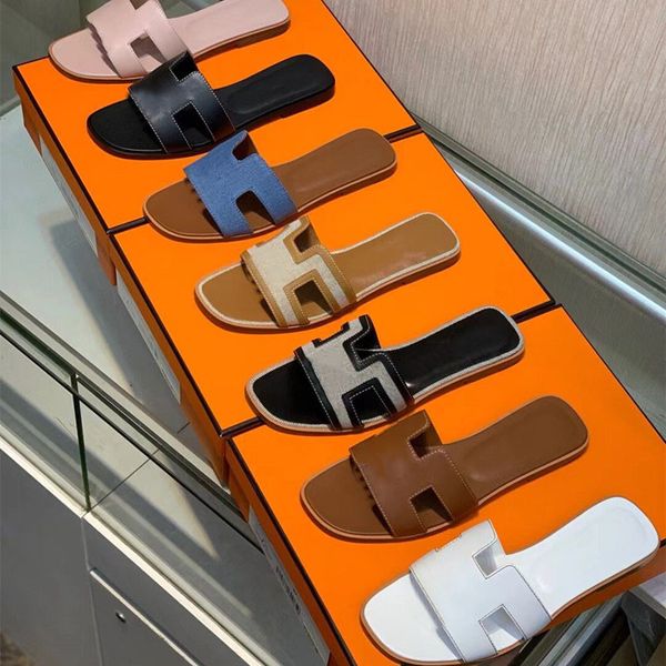 women sandals designer brand flat heels beach real leather slippers letter slides women flat slide flip flops with dust bag 35-42, Black
women sandals designer brand flat heels beach real leather slippers letter slides women flat slide flip flops with dust bag 35-42, Black