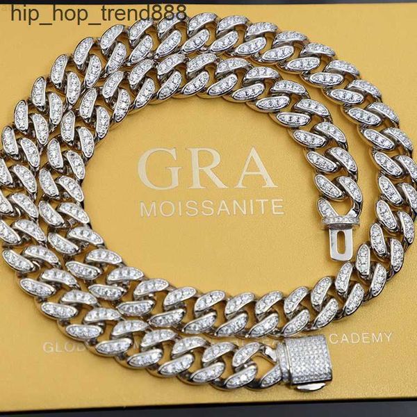 925 silver necklace 12mm fashion design moissanite cuban chain men rapper chain 
925 silver necklace 12mm fashion design moissanite cuban chain men rapper chain