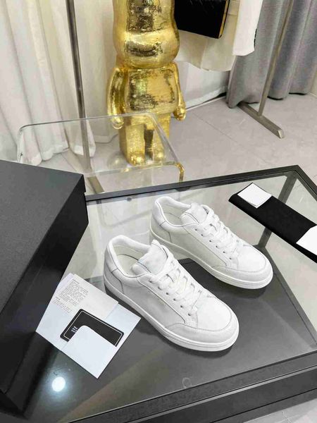 designer skate shoes outdoor sports casual shoe ccity runner sneakers trainer fashion channel skateboard women n141
designer skate shoes outdoor sports casual shoe ccity runner sneakers trainer fashion channel skateboard women n141