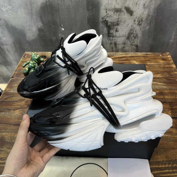 sneakers casual shoes sport shoe trainers runner sneaker leather unicorn fashion outdoor space metaverse designer men women 001
sneakers casual shoes sport shoe trainers runner sneaker leather unicorn fashion outdoor space metaverse designer men women 001