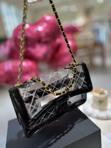 transparent small fragrant wind women's bag 2023 new trend one shoulder crossbody small bag chain bag
transparent small fragrant wind women's bag 2023 new trend one shoulder crossbody small bag chain bag