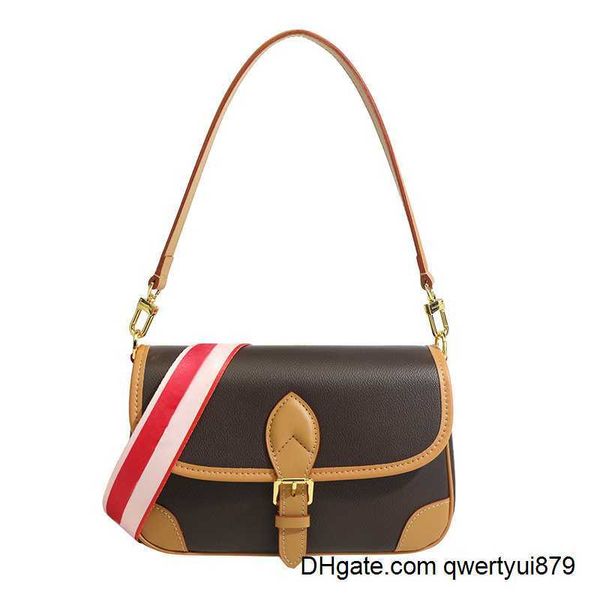 totes aaa quality women designer luxury handbag hobo underarm crossbody leather bags shoulder zipper diane saddle tote bag ladies mini messe
totes aaa quality women designer luxury handbag hobo underarm crossbody leather bags shoulder zipper diane saddle tote bag ladies mini messe