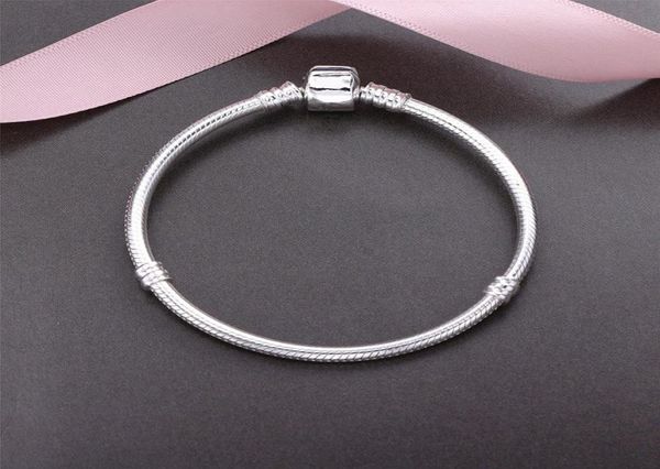 joker temperament bracelet 925 sterling silver with cz diamond for jewelry bone chain ladies fashion bracelet2250480, Golden;silver
joker temperament bracelet 925 sterling silver with cz diamond for jewelry bone chain ladies fashion bracelet2250480, Golden;silver