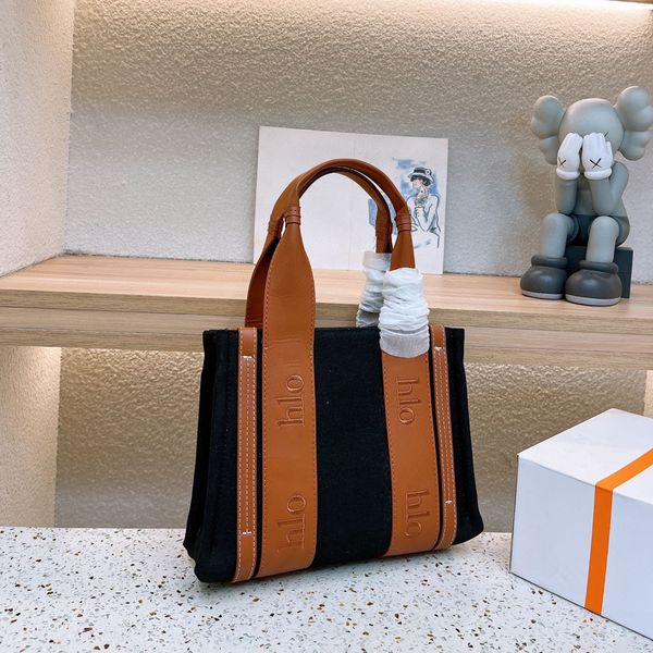 5a designer bag luxury brand purse shoulder handbag woman bags crossbody messager cosmetic purses by 9 w328 002
5a designer bag luxury brand purse shoulder handbag woman bags crossbody messager cosmetic purses by 9 w328 002