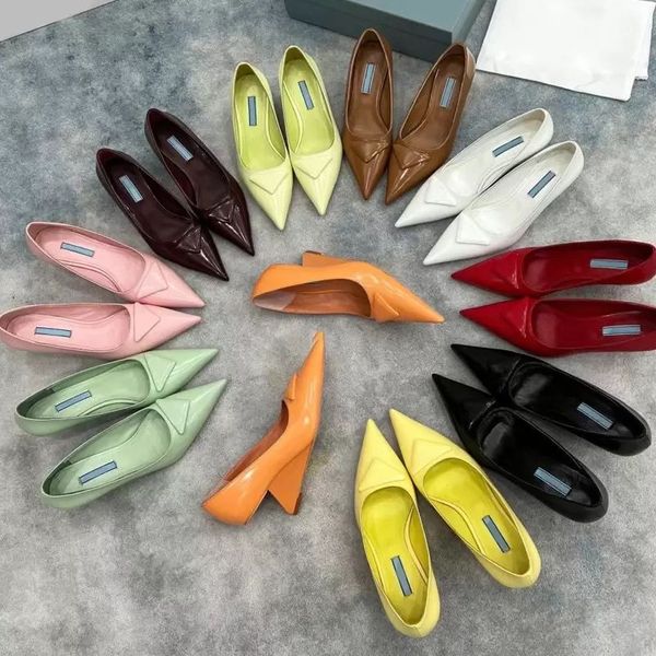 2022 new womens dress shoes party pointed ballroom bar shoe designer high heels super lady wedding letter patent leather women shoes large s, Black
2022 new womens dress shoes party pointed ballroom bar shoe designer high heels super lady wedding letter patent leather women shoes large s, Black