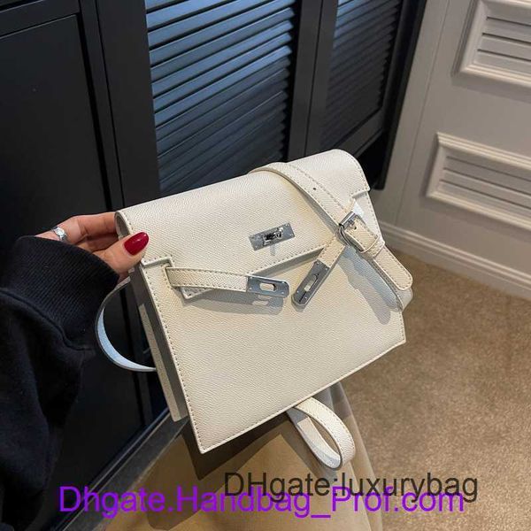 hrems designer wholesale kyllie tote bags online store texture small bag women's 2023 new fashion simple shoulder commuter crossbody wi
hrems designer wholesale kyllie tote bags online store texture small bag women's 2023 new fashion simple shoulder commuter crossbody wi