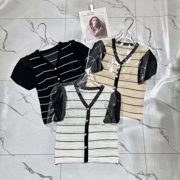 23ss womens knits womens designer clothing color matching stripe knit short-sleeved cardigan womens clothes, White
23ss womens knits womens designer clothing color matching stripe knit short-sleeved cardigan womens clothes, White