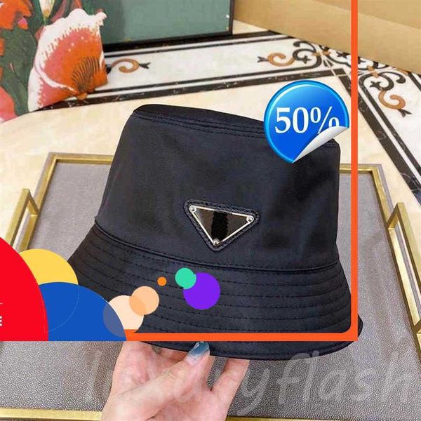

81ucket Hat Casquette Designer Stars with The Same Casual Outing Flat-top Small Brimmed Hats Wild Triangle Standard Ins Ba259h83, Blue