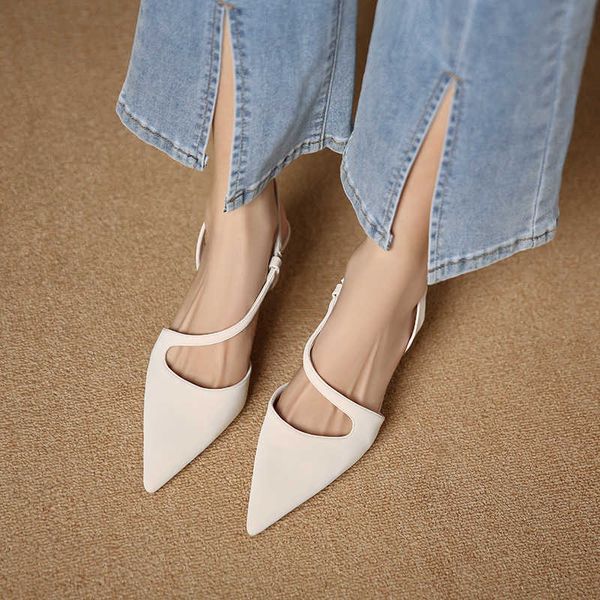 sandals 699-63 baotou slim heel for women 2023 summer new pointed hollow with high heels, Black
sandals 699-63 baotou slim heel for women 2023 summer new pointed hollow with high heels, Black