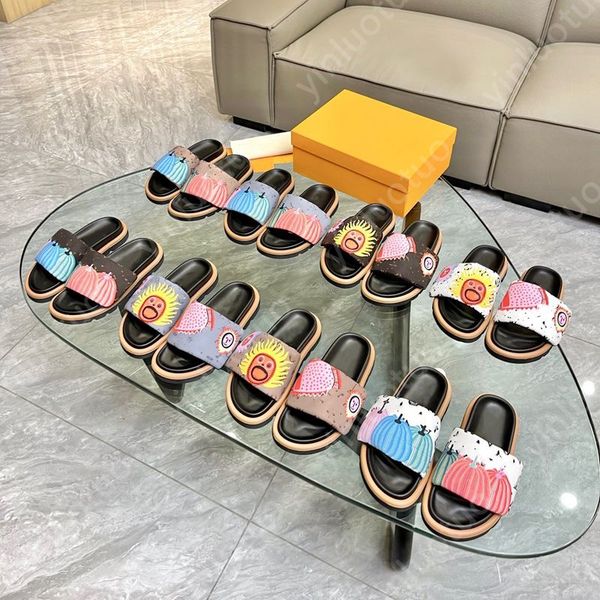 summer new designer fashion slippers luxury embossed pool pillow slippers women sandals comfortable sandals hook and loop buckle mule slippe, Black
summer new designer fashion slippers luxury embossed pool pillow slippers women sandals comfortable sandals hook and loop buckle mule slippe, Black