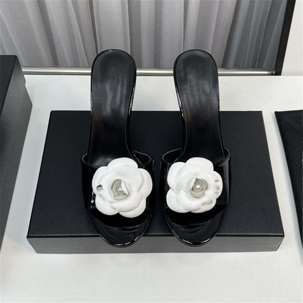 fashion sandals luxury design 2023 channel women's high heels business work leather canvas casual student sandals 016-003, Black
fashion sandals luxury design 2023 channel women's high heels business work leather canvas casual student sandals 016-003, Black