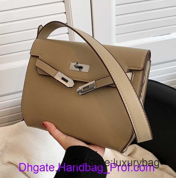 hrems designer wholesale kyllie tote bags online store advanced texture large bag 2023 new fashion shoulder womens capacity commuter crossbo
hrems designer wholesale kyllie tote bags online store advanced texture large bag 2023 new fashion shoulder womens capacity commuter crossbo