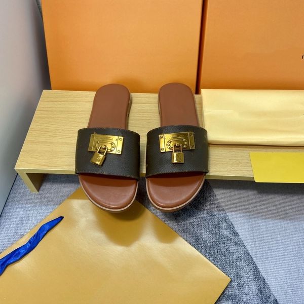 new summer sandals slippers women's letter metal lock sandal flat bottom beach shoes sandals lazy shoes luxury brand ladies slippers ca, Black
new summer sandals slippers women's letter metal lock sandal flat bottom beach shoes sandals lazy shoes luxury brand ladies slippers ca, Black