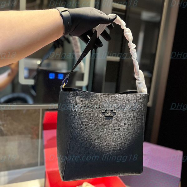 cow leather classical crossbody bag beach bag drawstring bag plain fashion luxury designer chain bucket bag interior slot pocket women tote
cow leather classical crossbody bag beach bag drawstring bag plain fashion luxury designer chain bucket bag interior slot pocket women tote