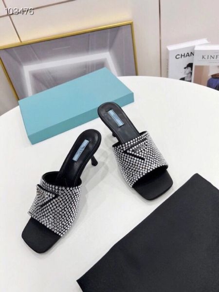 designer shoes women's sandals diamond metal triangle stiletto heel slippers beach shoes ladies high heel slippers brand female designe, Black
designer shoes women's sandals diamond metal triangle stiletto heel slippers beach shoes ladies high heel slippers brand female designe, Black