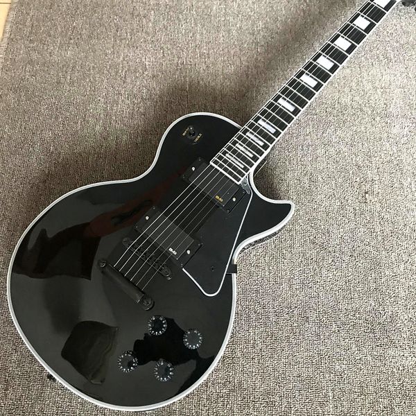 custom shop, caston black wrapped silk electric guitar, ebony fingerboard, black hardware, ing
custom shop, caston black wrapped silk electric guitar, ebony fingerboard, black hardware, ing