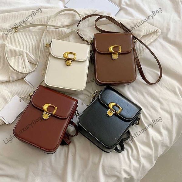 mobile phone willis bag designer brand c logo crossbody bags fashion mini vertical model wallets women leather luxury square mini tote 23062
mobile phone willis bag designer brand c logo crossbody bags fashion mini vertical model wallets women leather luxury square mini tote 23062