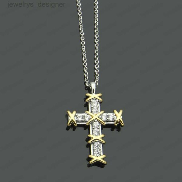 luxury designer gold cross diamond necklace cross earrings set styling original fashion classic bracelet women's jewelry gift with box, Silver
luxury designer gold cross diamond necklace cross earrings set styling original fashion classic bracelet women's jewelry gift with box, Silver
