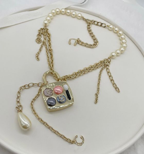 2023 luxury quality charm pendant necklace with handbag shape design tassel design and sparkly diamond have box stamp ps7206b, Silver
2023 luxury quality charm pendant necklace with handbag shape design tassel design and sparkly diamond have box stamp ps7206b, Silver