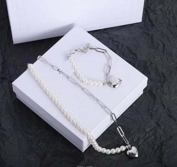pendant necklaces european and american high-quality popular jewelry, love pendant, pearl necklace, 2023 new high-end and versatile collarbo, Silver
pendant necklaces european and american high-quality popular jewelry, love pendant, pearl necklace, 2023 new high-end and versatile collarbo, Silver