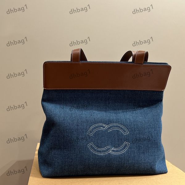 designer womens denim bag oversized shopping bag beach bag double print embroidered denim bag hardware metal buckle belt belt shoulder bag t
designer womens denim bag oversized shopping bag beach bag double print embroidered denim bag hardware metal buckle belt belt shoulder bag t