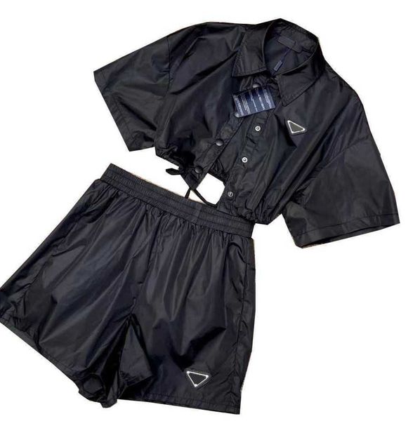 luxury women's tracksuits designer suit coat fashion with nylon fabric classic letter pants cowboy jacket tracksuit t-shirt sweatshirt, Gray
luxury women's tracksuits designer suit coat fashion with nylon fabric classic letter pants cowboy jacket tracksuit t-shirt sweatshirt, Gray