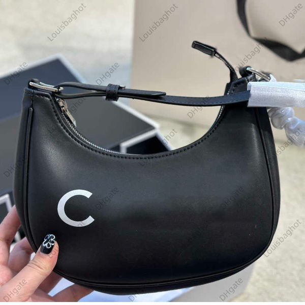 2023 vintage crescent moon bag shoulder underarm bags pea bun women handbags cowhide real leather classic old flower tote small purse croiss
2023 vintage crescent moon bag shoulder underarm bags pea bun women handbags cowhide real leather classic old flower tote small purse croiss