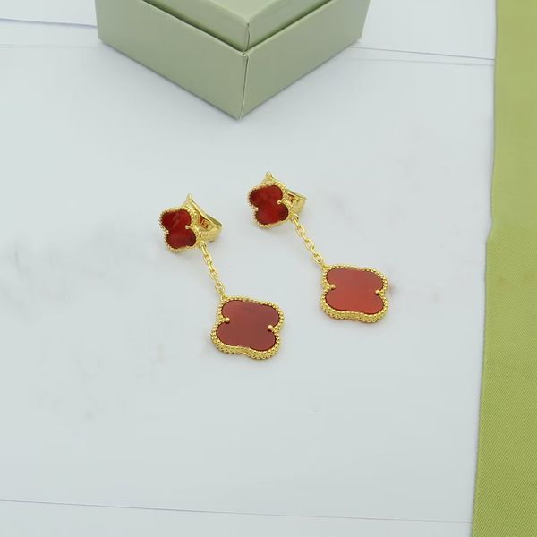 classics earrings designer van clover stud earing luxury four-leaf flower charm women ear clip flower jewelry womam 865645, Golden;silver
classics earrings designer van clover stud earing luxury four-leaf flower charm women ear clip flower jewelry womam 865645, Golden;silver