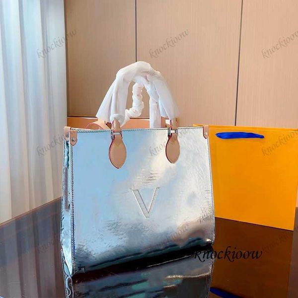 designer bag tote bag handbag luxurys handbags luxury bag luxury bags summer bag for women vanity bag wallet jungle pack reflective bag 2306
designer bag tote bag handbag luxurys handbags luxury bag luxury bags summer bag for women vanity bag wallet jungle pack reflective bag 2306