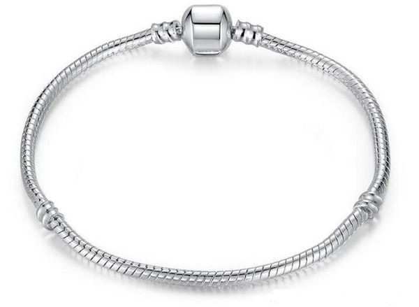 925 silver plated bracelet chain with barrel clasp fit european beads for bracelets with without logo diy 20 pcs 210128
925 silver plated bracelet chain with barrel clasp fit european beads for bracelets with without logo diy 20 pcs 210128
