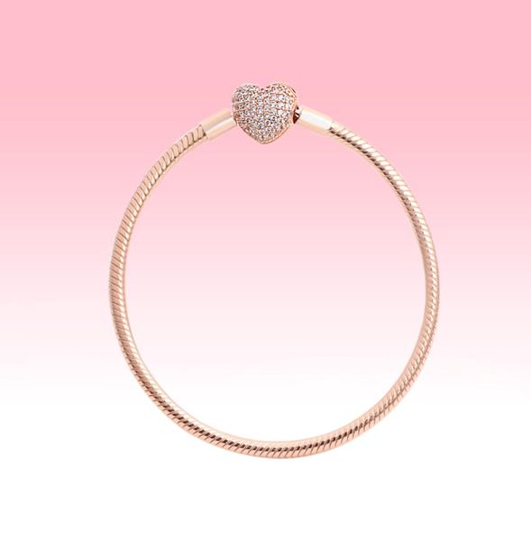 18k rose gold plated charms bracelets with original box for 925 silver love hearts chain bracelet women wedding jewelry7403581, Golden;silver
18k rose gold plated charms bracelets with original box for 925 silver love hearts chain bracelet women wedding jewelry7403581, Golden;silver