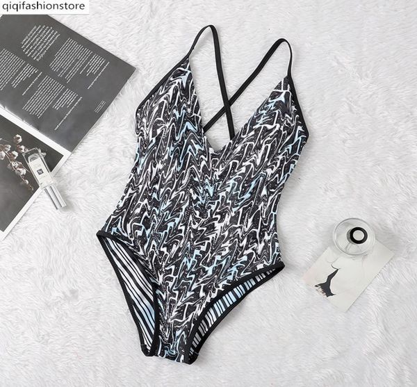 2020 new fashion fd women039s ff letter print gradient triangle one piece swimsuit2725093
2020 new fashion fd women039s ff letter print gradient triangle one piece swimsuit2725093