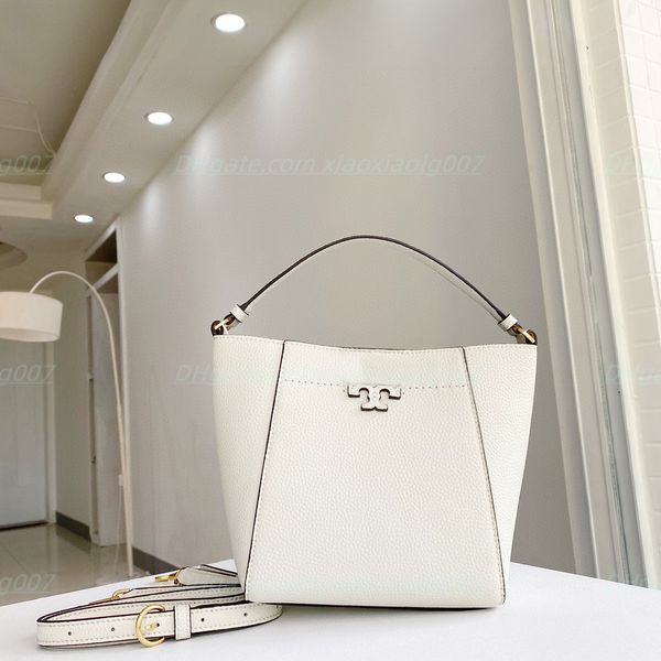 luxury crossbody women bucket bag plain interior slot pocket bag tote designer bag bags litchi leather shopper bags cow leather versatile sh
luxury crossbody women bucket bag plain interior slot pocket bag tote designer bag bags litchi leather shopper bags cow leather versatile sh