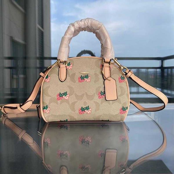 vintage totes coabag retro half moon small luxurys bags womens the tote bag leather designer bag shoulder design handbag women wallet 221031
vintage totes coabag retro half moon small luxurys bags womens the tote bag leather designer bag shoulder design handbag women wallet 221031