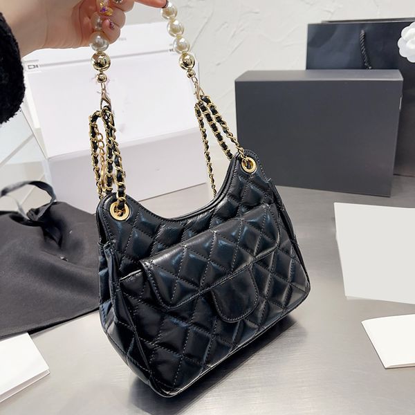 womens oil wox leather cowhide hobo shoulder bags pearl chain handle evening purse large capacity gold metal hardware matelaase clutch desig
womens oil wox leather cowhide hobo shoulder bags pearl chain handle evening purse large capacity gold metal hardware matelaase clutch desig