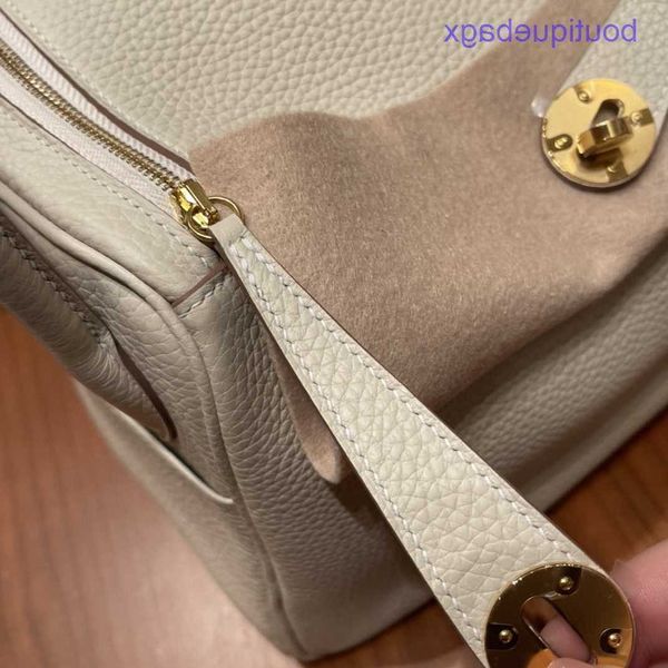 authentic merchandise genuine lindi bags h home for sale all by hand tc leather wax thread sewing manual baolindi bag 26 shoulder doctor mil
authentic merchandise genuine lindi bags h home for sale all by hand tc leather wax thread sewing manual baolindi bag 26 shoulder doctor mil