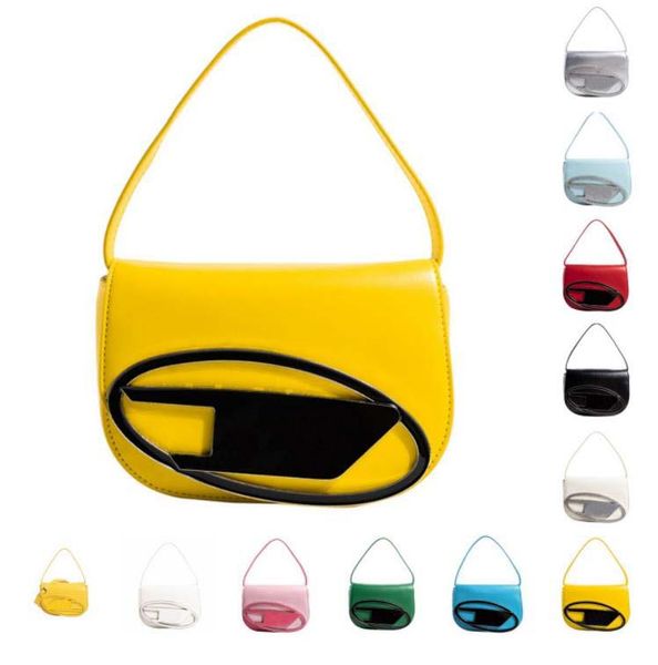 2023 new niche design personality cool and trendy mini square bag single shoulder crossbody handbag
2023 new niche design personality cool and trendy mini square bag single shoulder crossbody handbag
