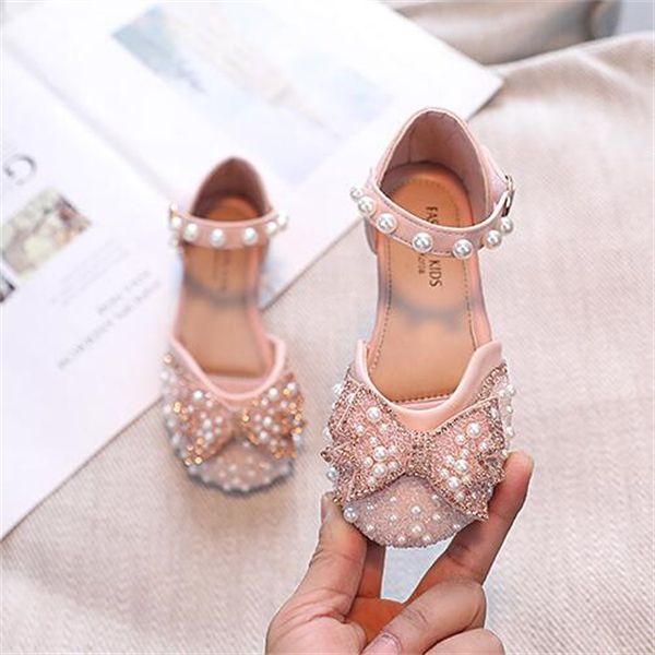 summer fashion princess shoes girls pearl bow sandals children baotou soft soled shoes, Black;red
summer fashion princess shoes girls pearl bow sandals children baotou soft soled shoes, Black;red