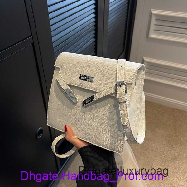 hrems designer wholesale kyllie tote bags online store bag womens handbag mini diagonal straddle handle small advanced sense spring summer 2
hrems designer wholesale kyllie tote bags online store bag womens handbag mini diagonal straddle handle small advanced sense spring summer 2