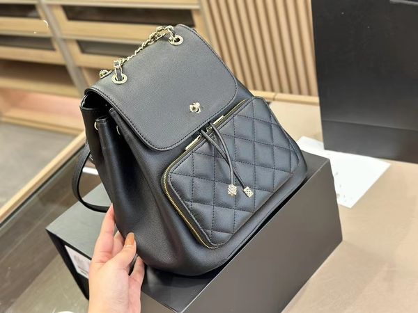 2023 selling backpack leather fashion diamond lattice chain bag classic caviar backpack
2023 selling backpack leather fashion diamond lattice chain bag classic caviar backpack