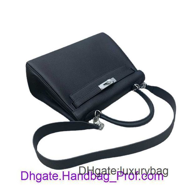 wholesale 8a quality hrems kyllie shoulder handbags of sale second generation bag togo leather womens high version layer cowhide portable wi
wholesale 8a quality hrems kyllie shoulder handbags of sale second generation bag togo leather womens high version layer cowhide portable wi