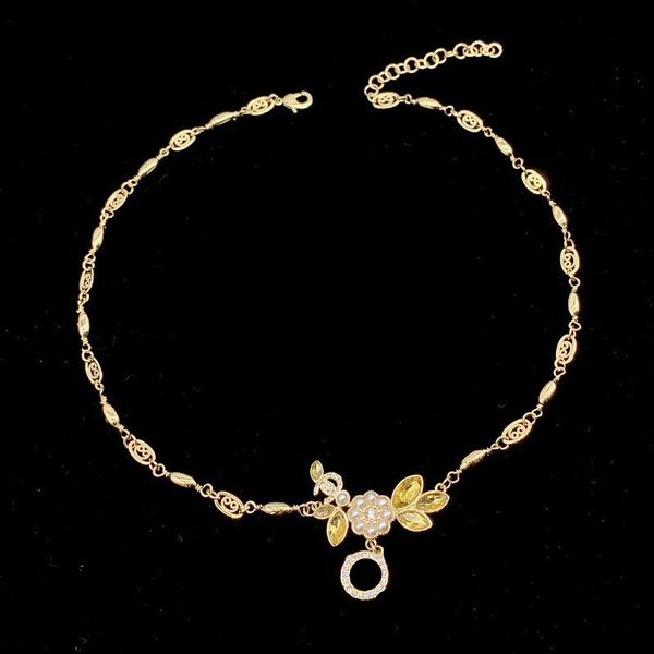 pendant necklaces european and american high-quality popular jewelry, rhinestones, flowers, pearls, necklaces, niche designs, and versatile, Silver
pendant necklaces european and american high-quality popular jewelry, rhinestones, flowers, pearls, necklaces, niche designs, and versatile, Silver