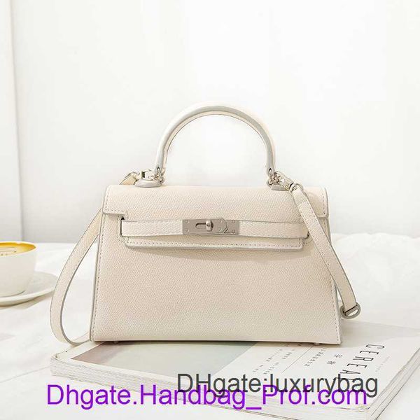 wholesale 8a quality hrems kyllie shoulder handbags of sale second generation palm pattern carrie bag 2023 new mini handbag advanced feeling
wholesale 8a quality hrems kyllie shoulder handbags of sale second generation palm pattern carrie bag 2023 new mini handbag advanced feeling