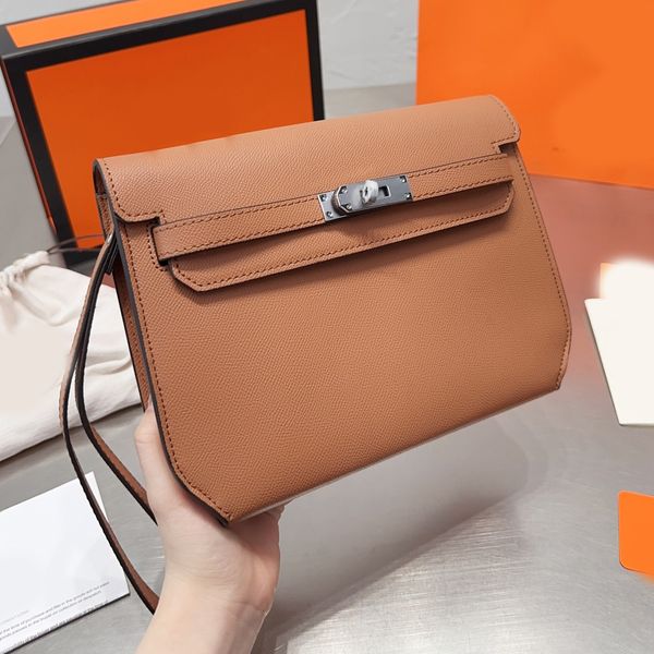 briefcase bags fashion shoulder designer brand bag totes leather crossbody luxury handbags chains bag women letter purse phone wallet plain
briefcase bags fashion shoulder designer brand bag totes leather crossbody luxury handbags chains bag women letter purse phone wallet plain
