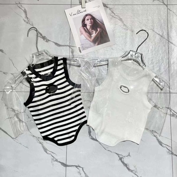 23ss womens designer clothing womens knits decorative stripes hollow logo knitted vest womens clothes, White
23ss womens designer clothing womens knits decorative stripes hollow logo knitted vest womens clothes, White