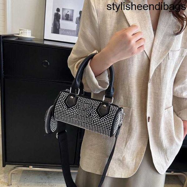 stylisheendibags summer messenger bags new trend full water diamond handbag women's with advanced sense cylinder single shoulder crossb
stylisheendibags summer messenger bags new trend full water diamond handbag women's with advanced sense cylinder single shoulder crossb