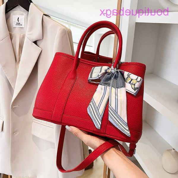 luxury party garden bags h home for sale women's bag urban simple and fashionable one-shoulder casual small square fast cross-body scar
luxury party garden bags h home for sale women's bag urban simple and fashionable one-shoulder casual small square fast cross-body scar