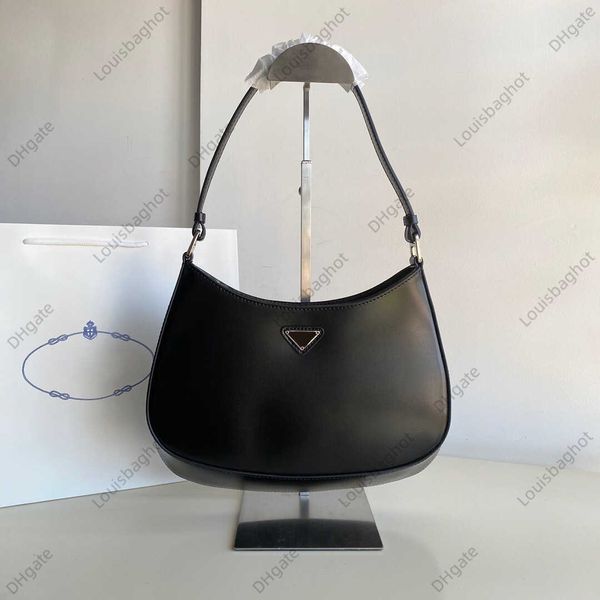cleo hobo triangle underarm shoulder bag luxur genuine leather magnetic snap closure womens mens purses tote clutch metal fittings crossbody
cleo hobo triangle underarm shoulder bag luxur genuine leather magnetic snap closure womens mens purses tote clutch metal fittings crossbody